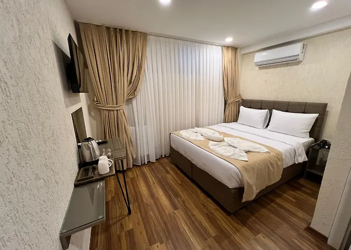 Taksim Nacre 360 Suit Istanbul